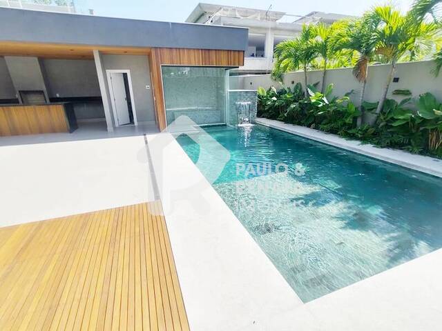 CASA DE CONDOMINIO para Venda em Rio de Janeiro - 2