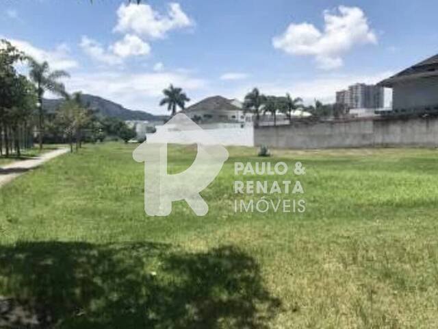 #P2R-SRT004 - Terreno em condomínio para Venda em Rio de Janeiro - RJ